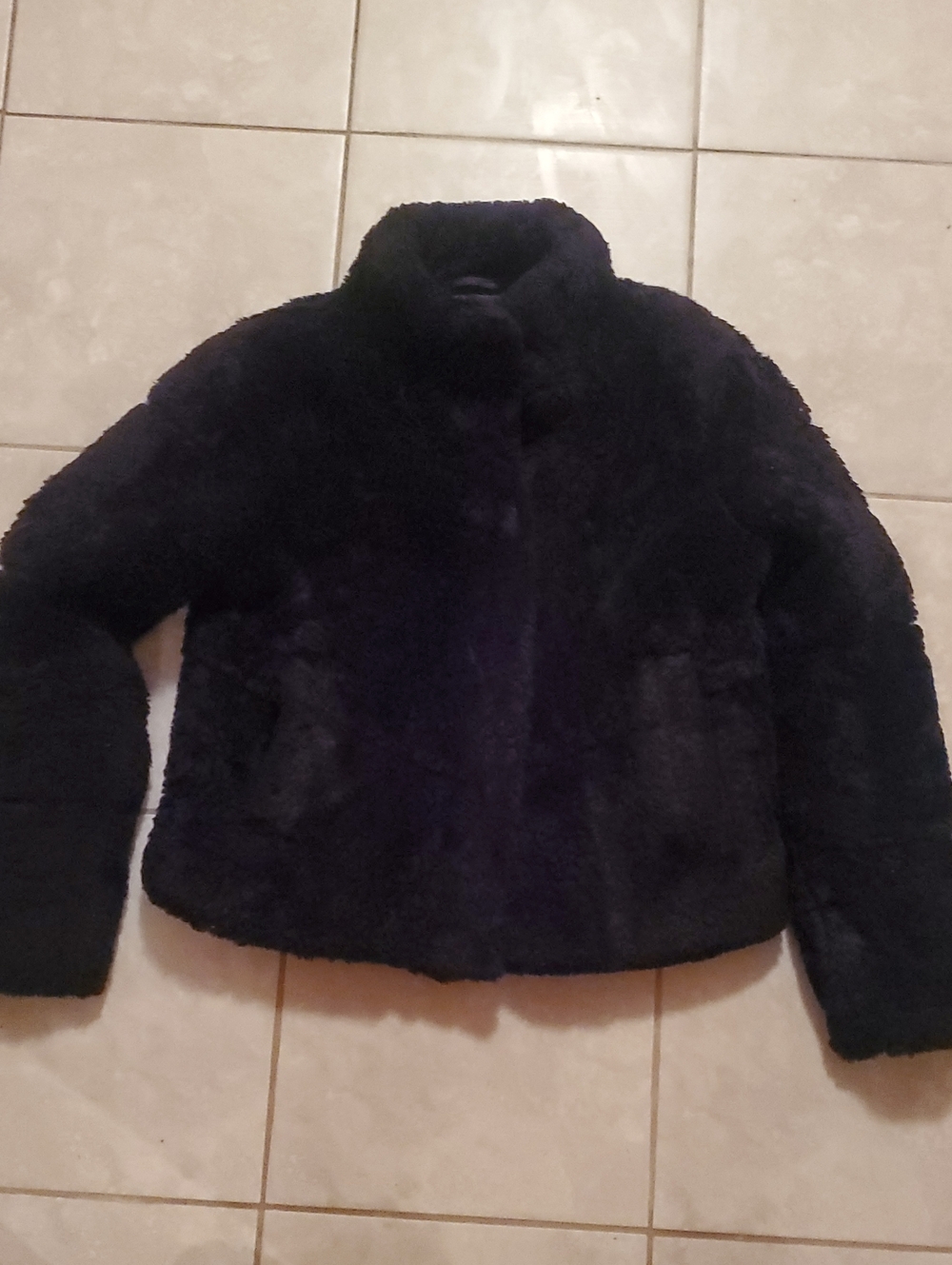 Teddy Jacket in Black Stunning